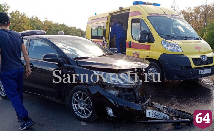 Под Саратовом разбились автоледи на иномарке и пенсионер на «Жигулях»