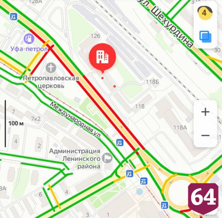 Пассажир «Нивы» разбил нос в массовом ДТП на проспекте 50 лет Октября