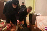 Обвиняемого в двойном убийстве отпустили из зала суда к матери