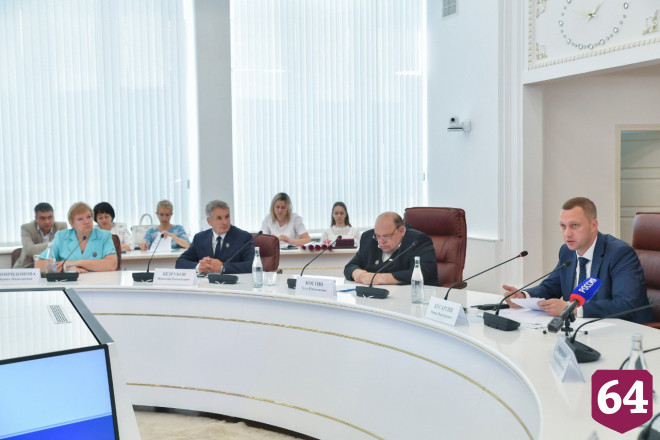 Роман Бусаргин отметил потенциал саратовского здравоохранения 