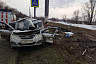Водитель «Ларгуса» протаранил столб и погиб с пассажиркой под Саратовом