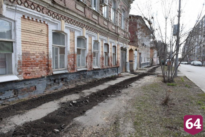 В Саратове начался масштабный ремонт тротуаров 