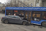 В центре Саратова иномарка врезалась в троллейбус