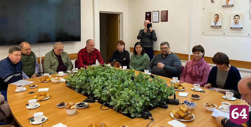 Саратовские медики выехали на помощь детям Донбасса