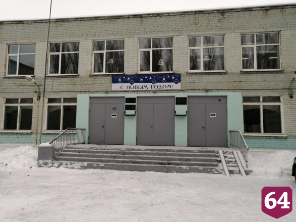 Саратовский министр оценила уборку снега около школ и детских садов