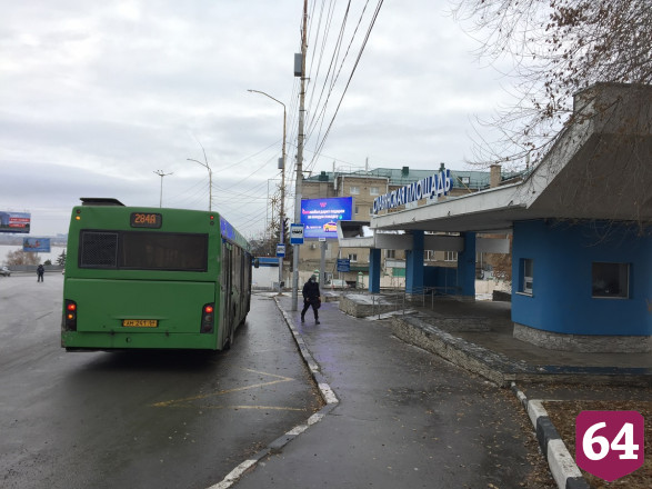 Саратовских таксистов учили правильно носить маски 