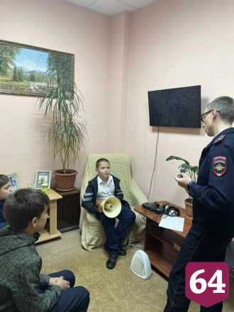 Шестиклассники из Энгельса рассказали о слежке за преступником
