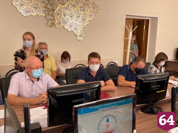 ЦИК выделил Саратовской области 3 млн рублей на урны и кабины 
