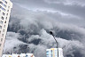 Саратовцы сравнили дождевую тучу с цунами