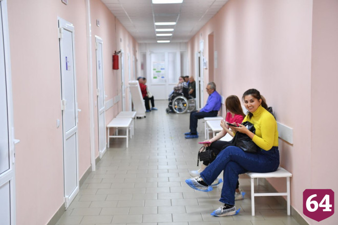 Саратовцы пожаловались губернатору на нехватку врачей в больнице 