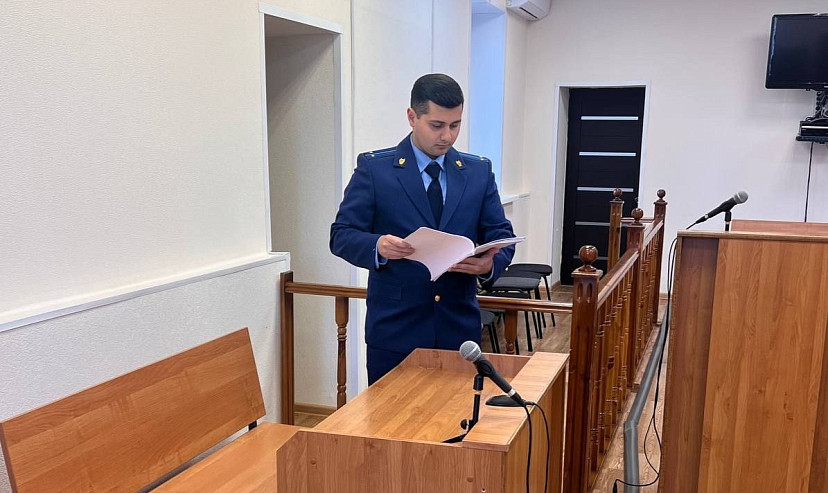 Под Саратовом пьяный мужчина избил знакомую молотком