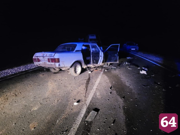 Водитель «Волги» погиб в ДТП с грузовиком на саратовской трассе