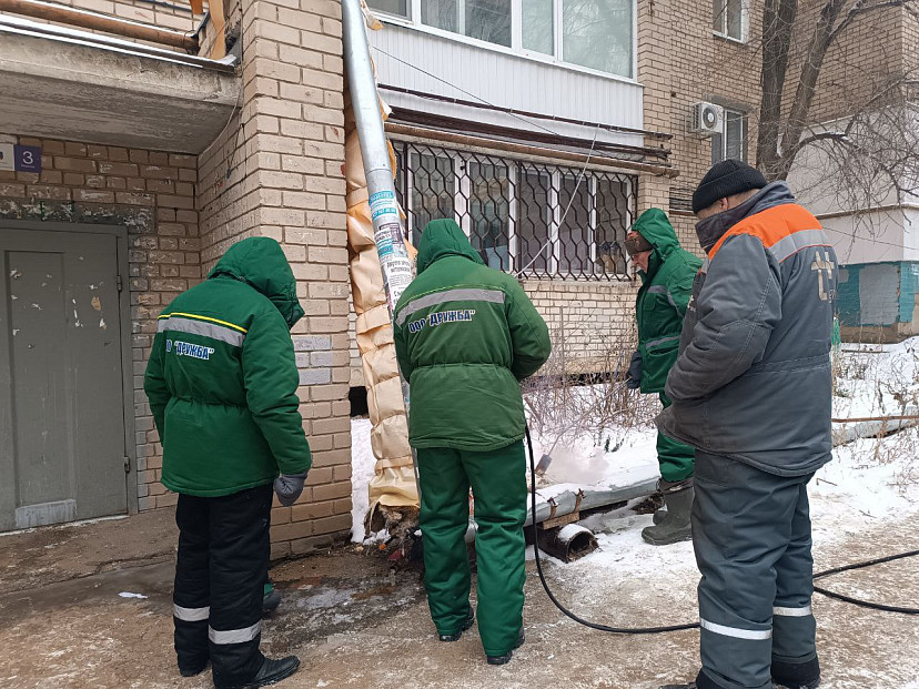 В Саратове после крупной коммунальной аварии вернули тепло в дома