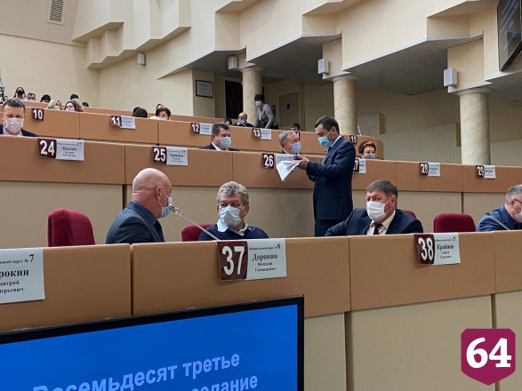 В Саратове после выговора министру 29 дорог передали на региональный уровень 