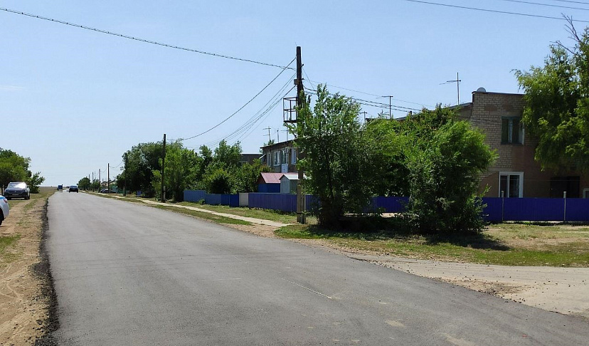 В Новоузенском районе за 5 дней отремонтировали дорогу до Алгая 
