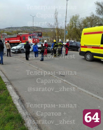 В Саратове водитель «Жигулей» почувствовал себя плохо и умер за рулем