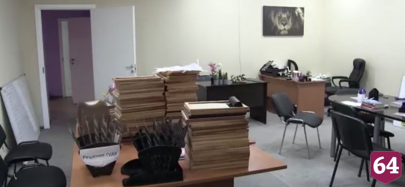 В Саратове лжеюристы обманули клиентов на полмиллиона рублей