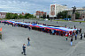 В Саратове в День России развернули 60-метровый флаг