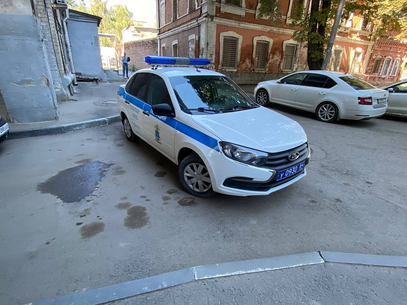 Сотрудник автошколы из-за долгов обманул учениц на 120 тысяч рублей