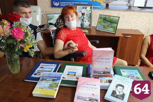 В Энгельсском доме-интернате онлайн прошла встреча финалистов литературного конкурса 