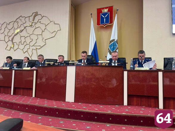 Губернатор поручил обеспечить отопление в общественном транспорте 