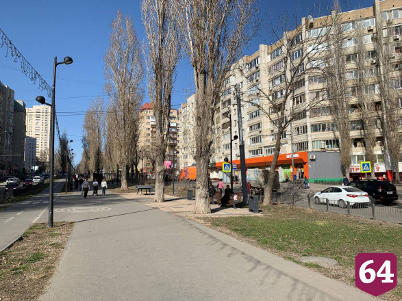 Жители Саратова попросили коммунальщиков не сыпать грязью в лицо