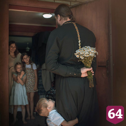 Фотографии многодетных саратовских семей признали лучшими в стране