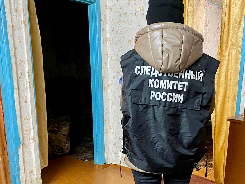 Родственники нашли 61-летнего саратовца мертвым в доме