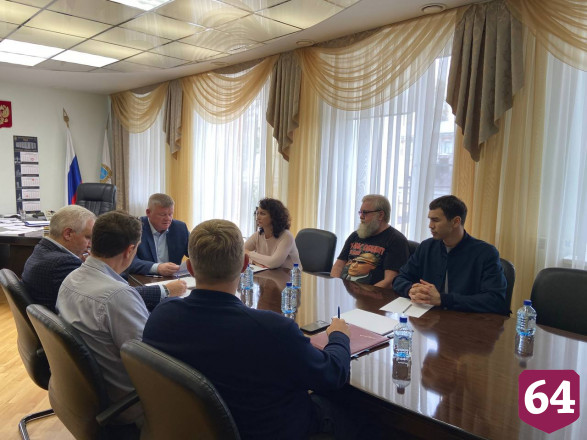 Михаил Исаев отправил саратовских депутатов в округа
