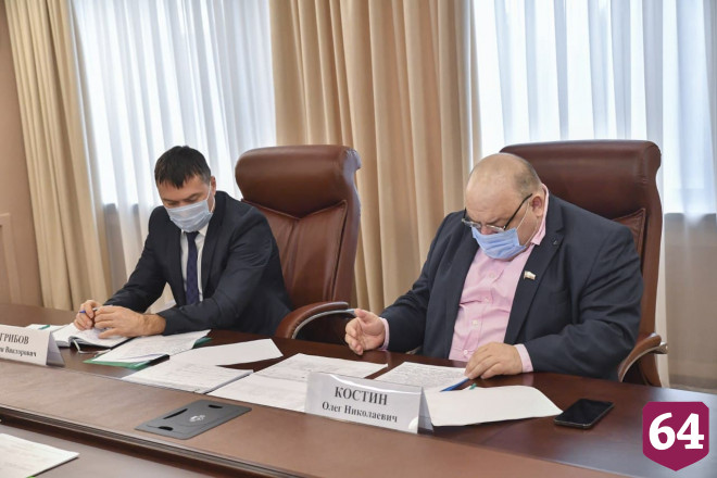 Губернатор поручил определить потребности саратовских районных больниц 