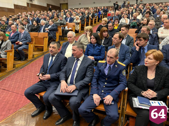 Вячеслав Володин заподозрил главу Саратова в шаманстве из-за отсутствия снега