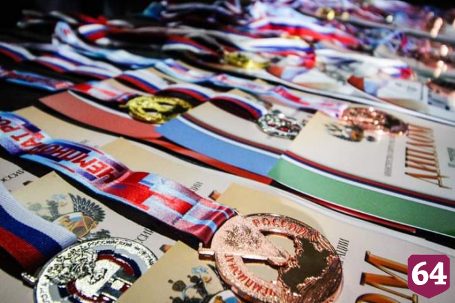 Саратовская парашютистка завоевала «золото» на чемпионате России