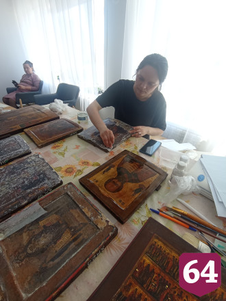 В саратовском музее спасают старинные иконы