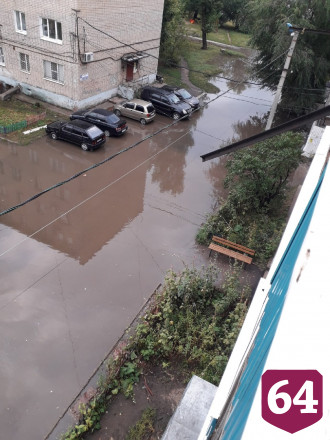 Жители Вокзальной задумались о смене автомобилей на лодки