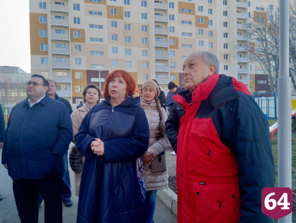 В Саратове стены нового детского сада декорировали натуральным мхом 