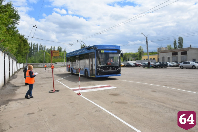 В Саратове выбрали лучшего водителя троллейбуса