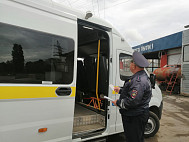 В Саратове при проверке автобусов и их водителей выявили 36 нарушений