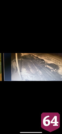 В Саратове автоворы вскрыли две машины и ушли от погони