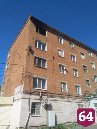 Из горящей пятиэтажки под Саратовом эвакуировали 36 человек