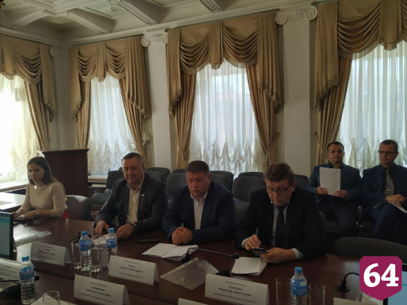 Депутатов о помощи с ремонтом попросили 2 саратовских театра  