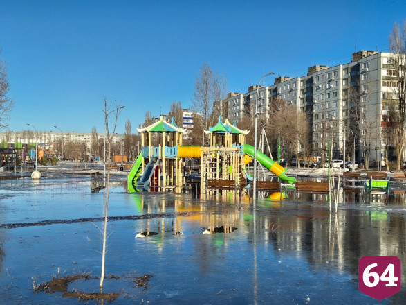 Затопленный парк под Саратовом предложили назвать Атлантидой