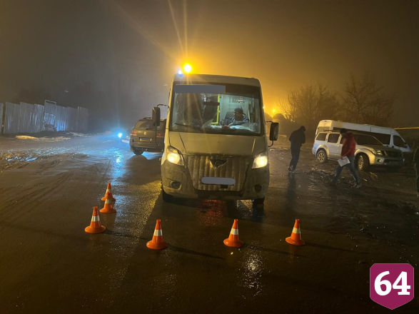 В Саратове маршрутка сбила мужчину