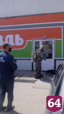 Закрытый на карантин район ежедневно дезинфицируют
