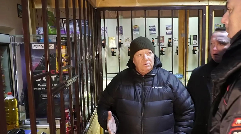 Депутат Госдумы с полицией проверил саратовские «наливайки»