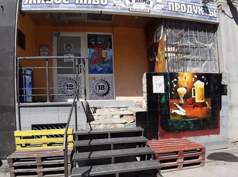 Жители Саратова пожаловались на пьяные оргии под окнами