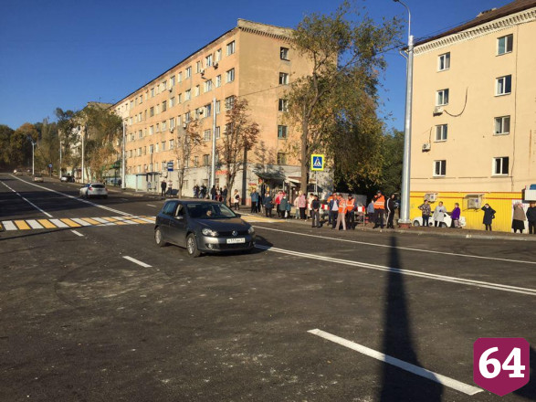 В Саратове открыли движение по Трофимовскому мосту