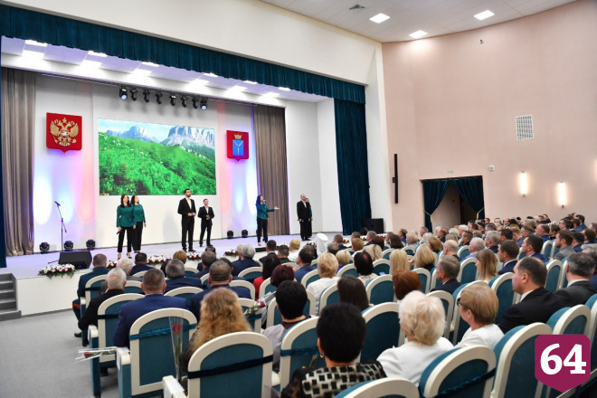 Саратовский губернатор отметил единство народов России
