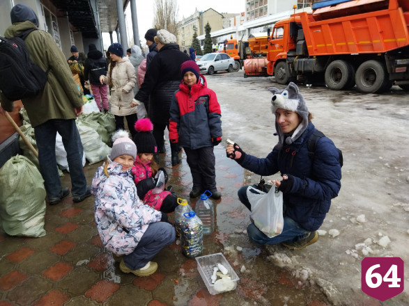 Саратовские волонтеры собрали 800 килограммов стекла
