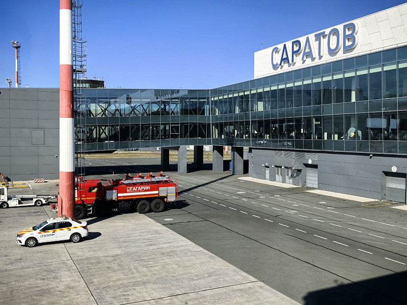 Аэропорт в Саратове снова работает с ограничениями