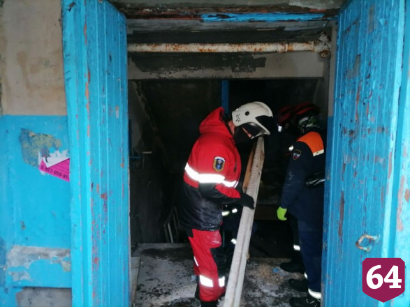 В аварийном доме на Брянской рухнул лестничный пролет